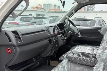 ToyotaHiace