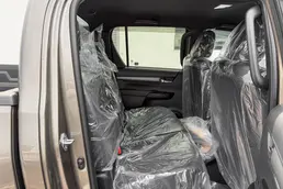 2025 2.8T AT Double Cab Rogue