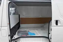 2024 Panel Van 3.0T Standard