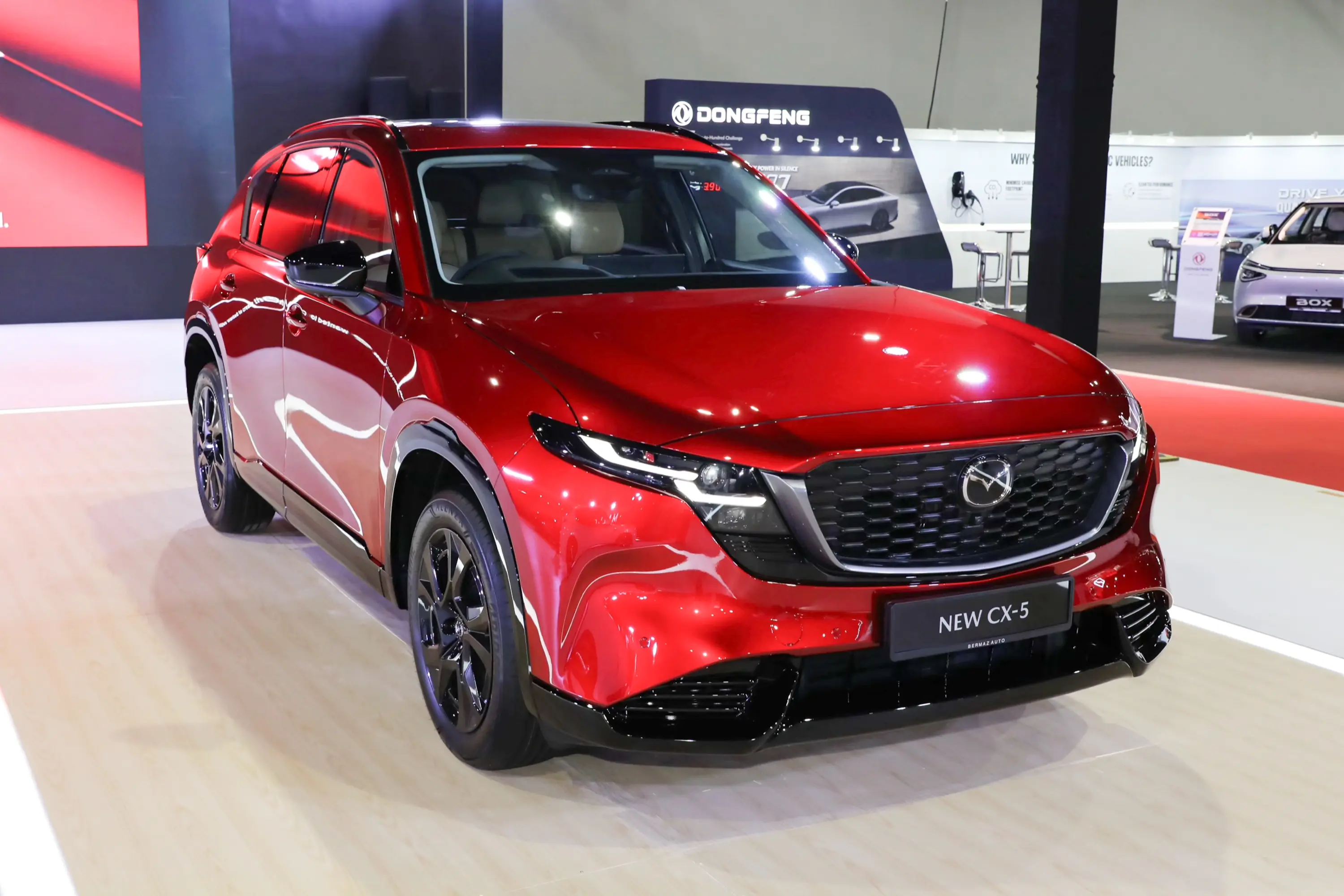 Soalan pembeli: Who is the Mazda CX-5 best suited for?

Jawapan ringkas: The Mazda CX-5 is best suited to buyers who want a third-generation family SUV. Japan orders passed 10,000 units within a month, so early demand is strong. It is easier to recommend when those strengths line...