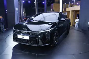 Kia K4
