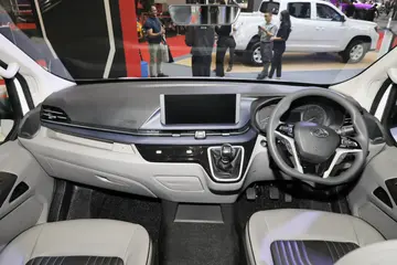 MAXUS V90