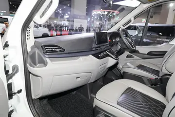 MAXUS V90
