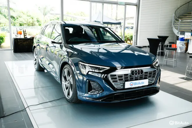 Q8 e-tron
