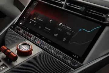 Aston Martin Valen