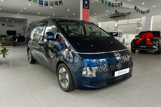 2025 2.2T Prestige 10 Seats
