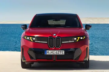 BMW iX4