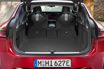 BMW iX4