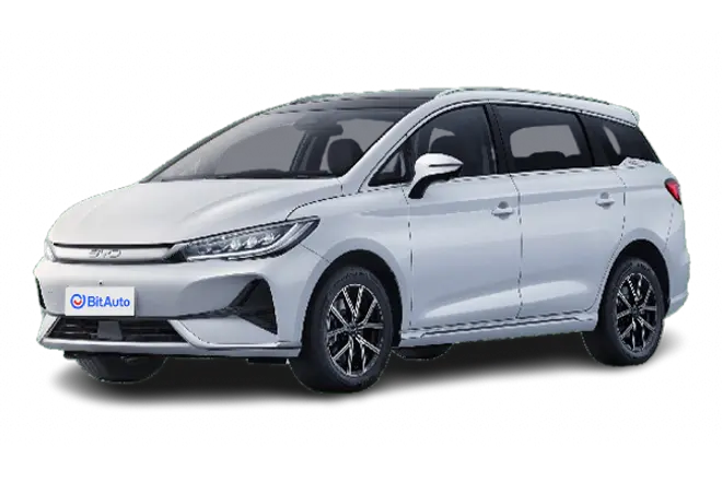 BYD M6