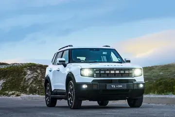Coming to Malaysia very soon, Jetour T1 tops 800 bookings in Indonesia within a month; i-DM PHEV leads demand at ~RM 121k