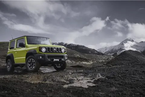 Suzuki Jimny 升级版全面解析:RM 158,900 起标配 ADAS、5 年无限里程保固,现在入手正是时候?