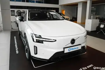 A Buying Guide to the Volvo ES90 Electric Crossover