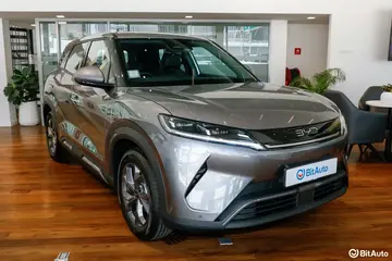 BYD Dolphin vs Atto 2: Bajet RM100k, beli hatchback atau SUV?