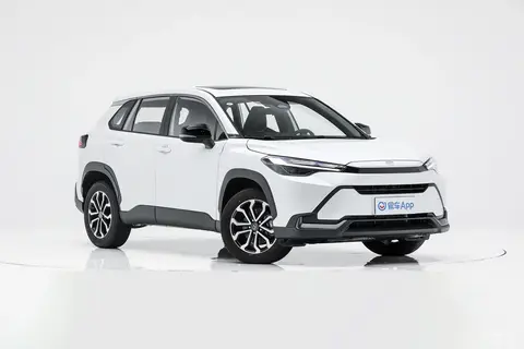 泰媒关注中国版Corolla Cross:2.0L混动+更低售价,马来西亚为何坚守1.8L?