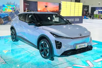 国产EV双雄对决——Perodua QV-E vs Proton e.Mas 5,谁才是国民电动车的性价比之王?