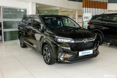 七座MPV擂台赛:Perodua Alza和Toyota Veloz,便宜两万还是多花两万?