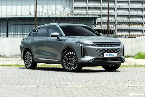 Omoda C9 dan Honda CR-V: Mana pilihan anda dengan harga yang hampir sama