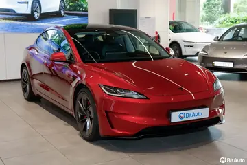 Tesla Model 3 vs BYD Seal: Sedan Elektrik RM150k, Mahukan Ekosistem atau Spesifikasi?