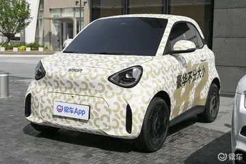 smart #2 伪装车正式亮相,延续双座布局设计
