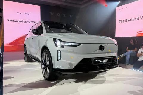 Volvo EX90 2026 Dilancarkan di Malaysia: 800V, 350 kW Pengecasan Pantas DC, 623 km WLTP, RM 428,888