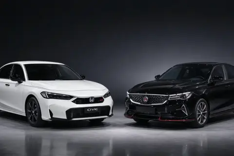 Honda Civic 1.5 RS Turbo vs Proton S70 Flagship X:多花RM60,100买一台加速更慢的车,这笔账怎么算?