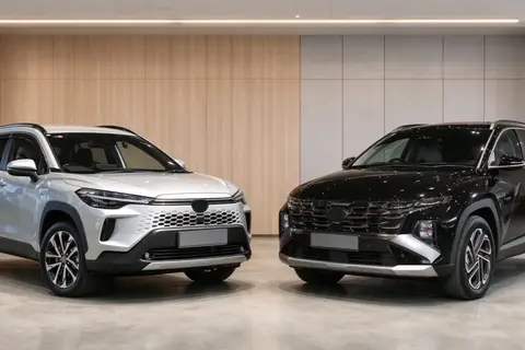 Perbandingan Toyota Corolla Cross HEV dan Hyundai Tucson 1.6T: Jurang harga RM19,000, satu cekap bahan api, satu lagi menawarkan jaminan waranti yang panjang