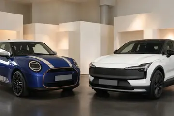 MINI Cooper SE对比Volvo EX30 Cross Country:差的不止RM5,000,一台取悦自己,一台照顾全家